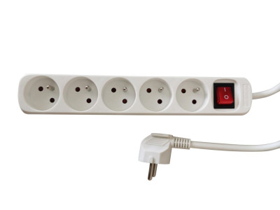 Bloc multiprises 5 prises 2P+T blanc 10/16 A avec interrupteur BASIC SEGMENT