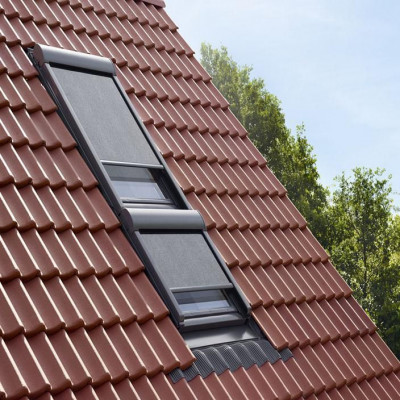 Raccord extérieur ETJ pose encastrée sur tuiles pour fenêtre fixe GIL/GIU VELUX