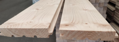 Plancher massif épicéa raboté profil micro chanfrein déclassé choix B 27 x 140 x 3900 mm 