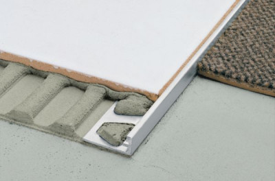 Profilé de finition Schiene aluminium 2,5 m x 20 mm SCHLUTER SYSTEMS