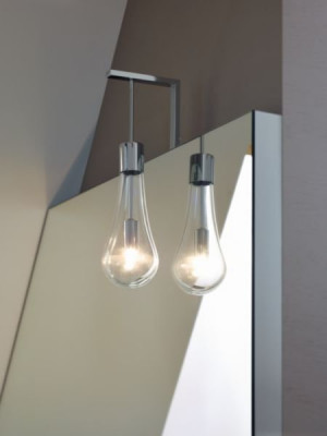 Miroir sur mesure Sana avec une découpe inclinée BURGBAD