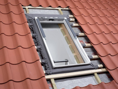 Collerette étanchéité pose encastrée 114 x 118 cm VELUX