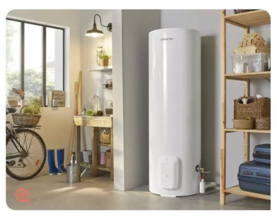 Chauffe-eau électrique Zénéo vertical socle 250 l SCGA