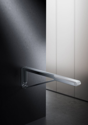 Poignée de relèvement WC rabattable Axess 700 x 252 x 65 mm KEUCO