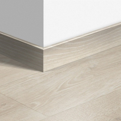 Plinthe pour parquet stratifié 3547 chêne des bois gris clair longueur 2,4 m 14x77 mm QUICK STEP