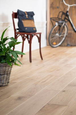 Parquet Standing blanc aspect bois brut 1.62 m2