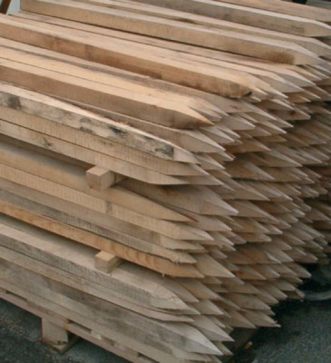 Piquet d'implantation bois 40 x 40 mm longueur 1,10 m