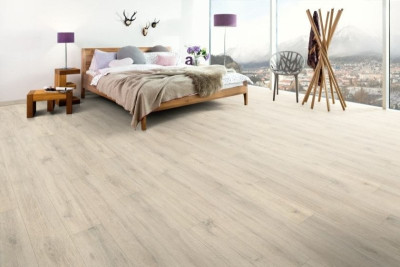 Revêtement de sol stratifié Home 2 Chêne Kurimo 1.995m2