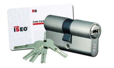 Demi-cylindre IS R6 10x30mm nickelé s'entrouvrant - ISEO - 880930109.8502