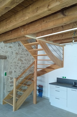 Escalier bois demi tournant hauteur max 2983mm