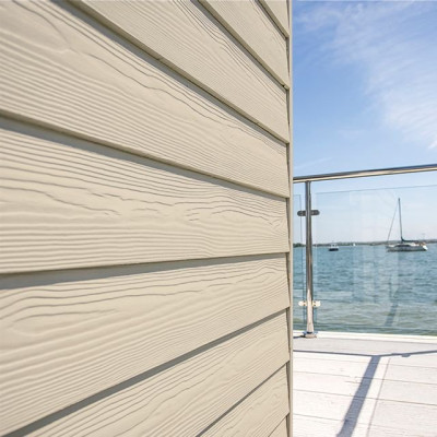 Bardage clin Cedral Relief C02 blanc vanille 10x190x3600 mm (largeur hors-tout 190 mm - la surface indiquée ne tient pas compte du recouvrement des lames à la pose) 4881 CEDRAL