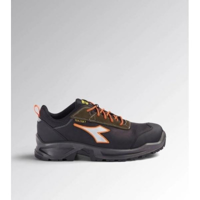 CHAUSSURE BASSE SPORT DIATEX S7S FO  NOIR/VERT POINTURE 45 DIADORA