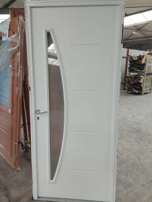 PORTE D'ENTREE ACIER 215 X 90 P. DROIT modèle LUNA SECOND CHOIX (N°81)