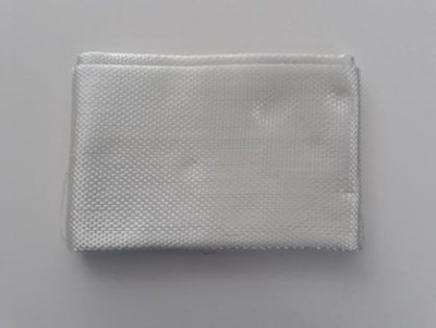 Tissu de reparation extra robuste en fibre de verre non tissee 1m2 SINTO
