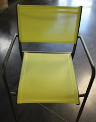 Fauteuil CAPRI empilable pistache HEDONE