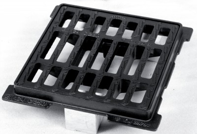 Grille OPTEA plate carré C250 60x60cm PONT A MOUSSON