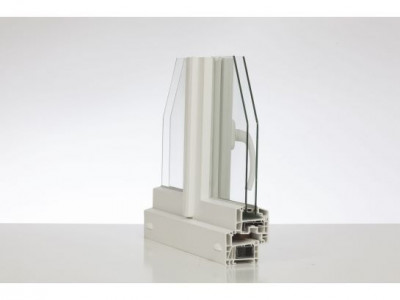 Porte-fenêtre à crémone en PVC dormant de 100 ouvrant droite seuil plat grille ventilation 800 x 2150 MAUGIN