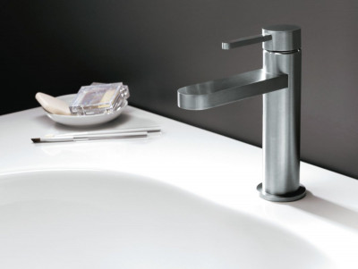 Mitigeur lavabo Unix avec vidage up/down 100% inox 150 x 100 mm ONDYNA